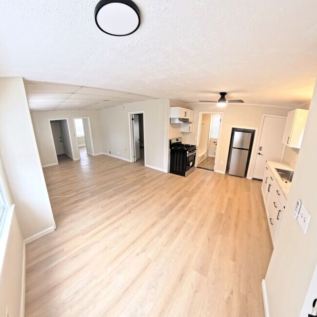 Foto del edificio - 510 S Washington St