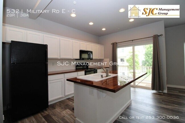 Foto del edificio - 5321 Military Rd E