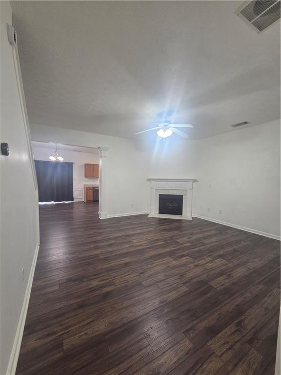 Foto del edificio - 2236 Dandridge Dr