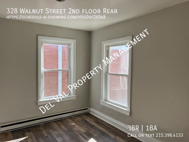 Building Photo - Spacious 2nd fl apartment with Private Ent...