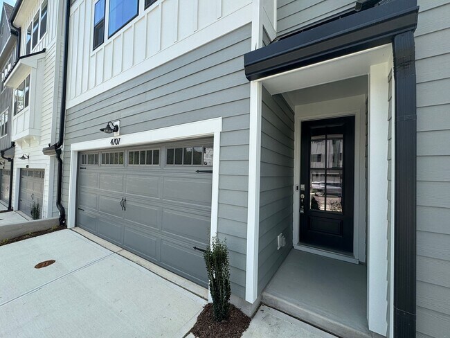 Foto del edificio - 4707 Cypress Tree Ln