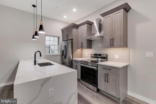 Foto del edificio - 752 S 16th St
