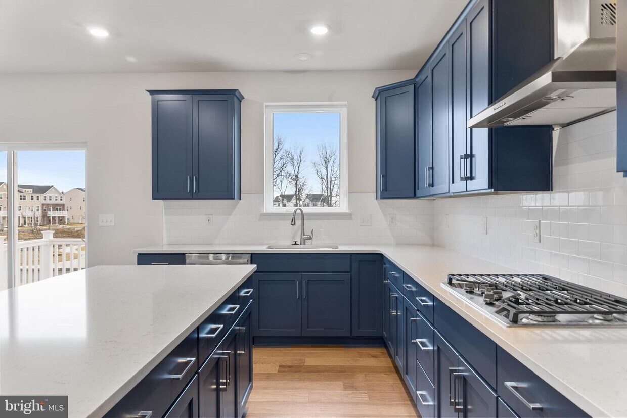 Foto principal - 4820 Stump Rd