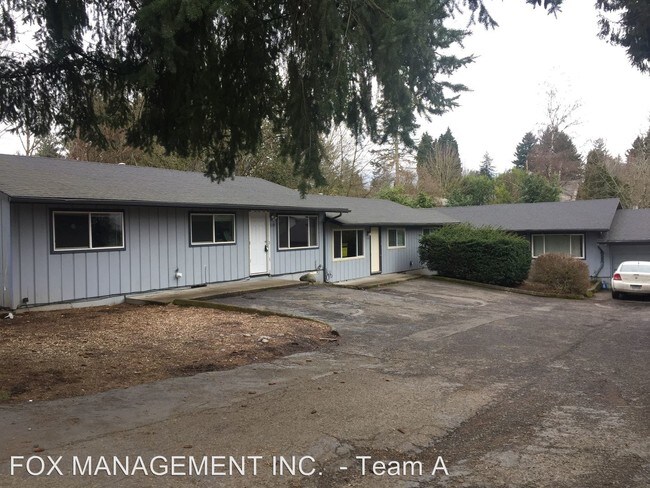 Foto del edificio - 1125-1133 NE 162nd Ave