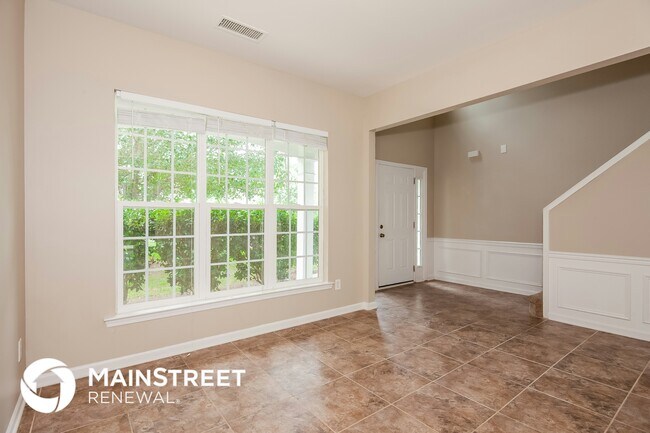 Building Photo - 3138 Old Ironside Dr