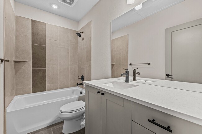 Typical Bathroom - 2885 Eliot St