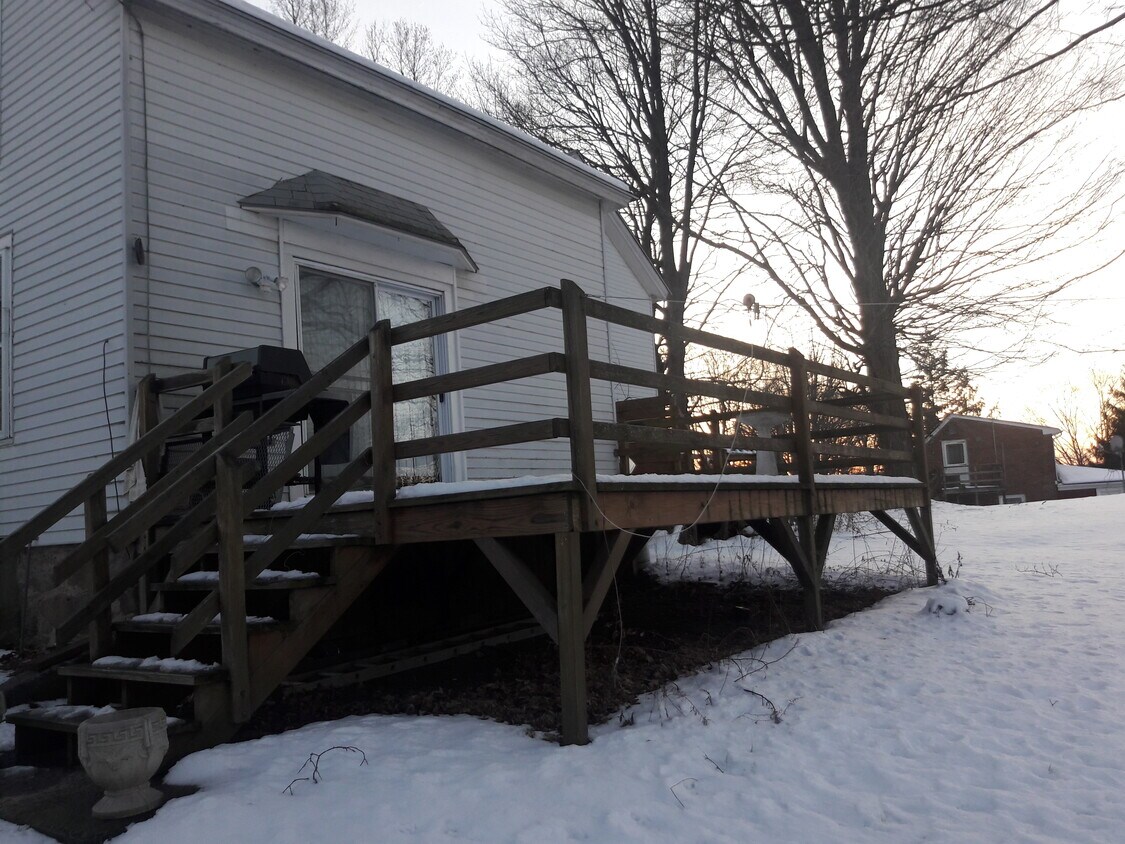 Private back deck - 320 Chamberlain Road