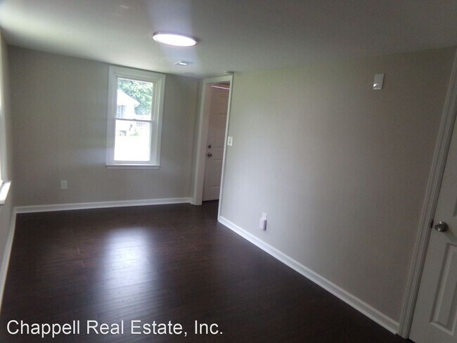 Foto del edificio - 3 br, 1 bath House - 309 N. Old Church St.