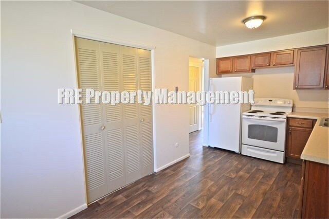 Building Photo - 336 E 3360 S