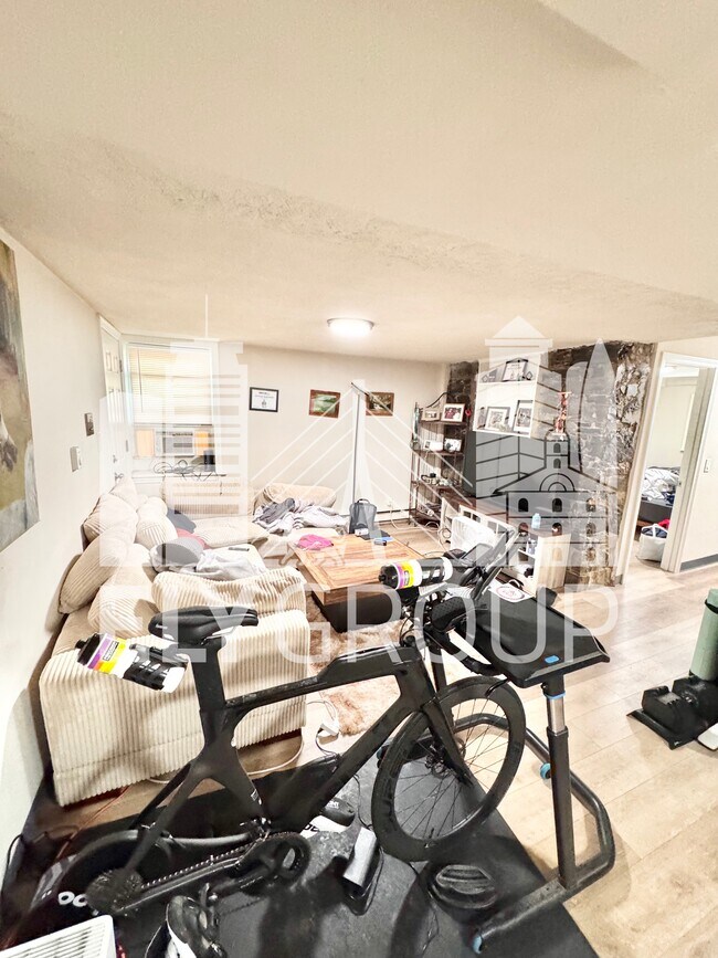 Foto del edificio - 76 Thorndike St