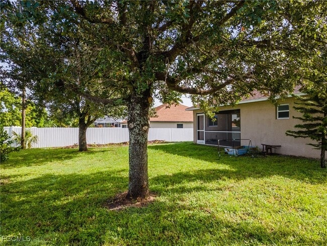 Building Photo - 152 NW 6th Ave