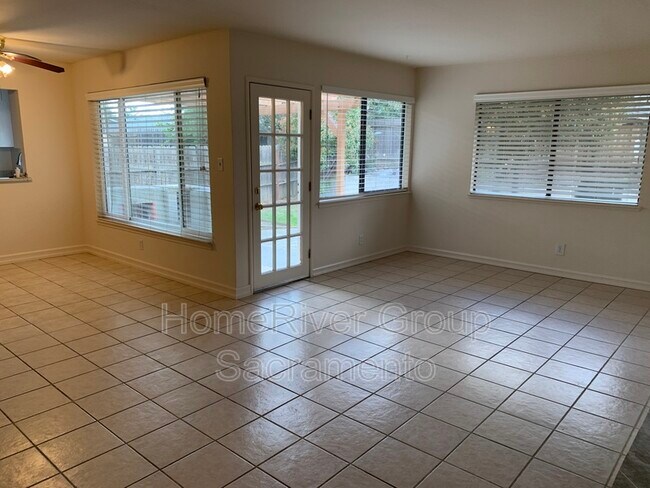 Building Photo - 8133 Lichen Dr