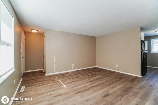 Foto del edificio - 5014 Ewald Dr, Columbus, OH 43232