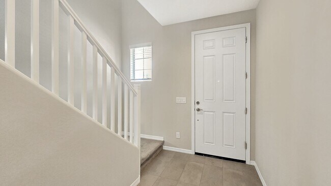 Building Photo - Brand new home!  Convenient to the 303 freeway!