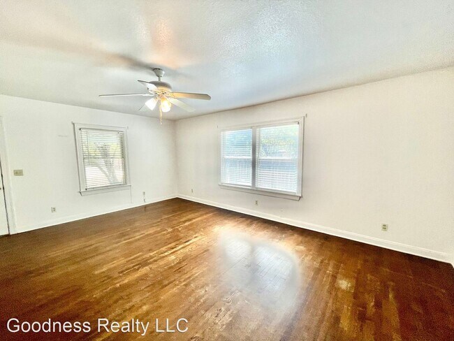 Building Photo - 3 br, 2 bath House - 4415 Merle Drive