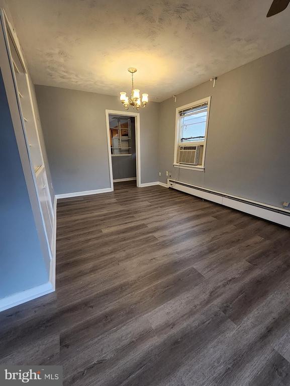 Foto del edificio - 13723 Dumfries Rd