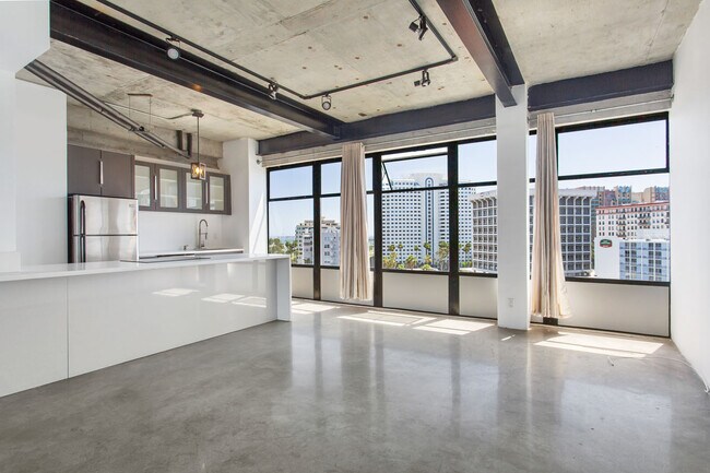 Building Photo - 100 Atlantic Ave