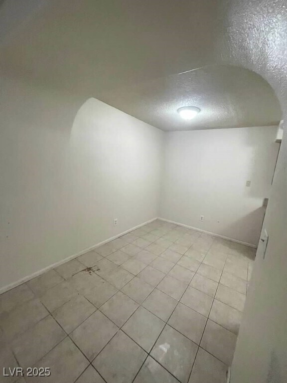 Foto principal - 1608 N Torrey Pines Dr
