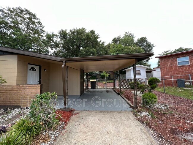 Building Photo - 6824 Rojo Ct