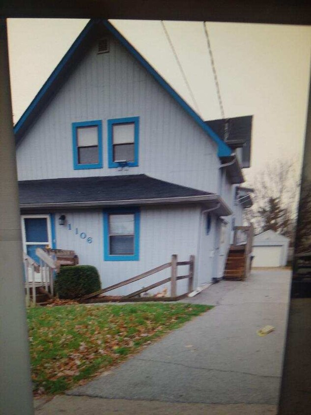 Primary Photo - 1106 Virginia Ave