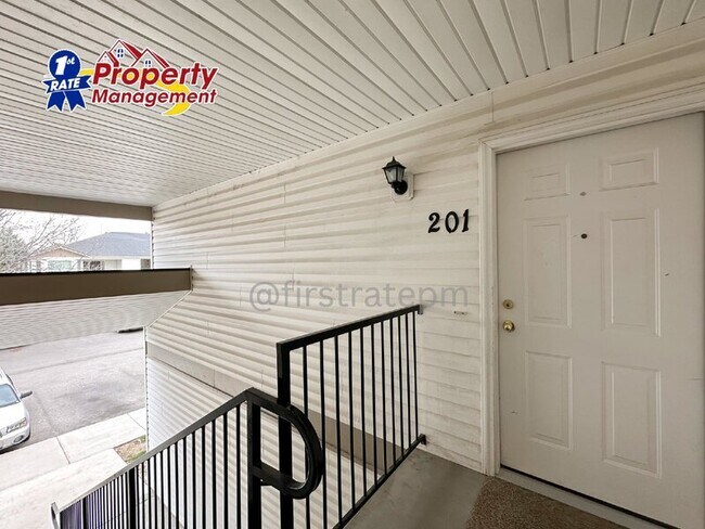 Foto del edificio - 7470 W Tottenham Ln