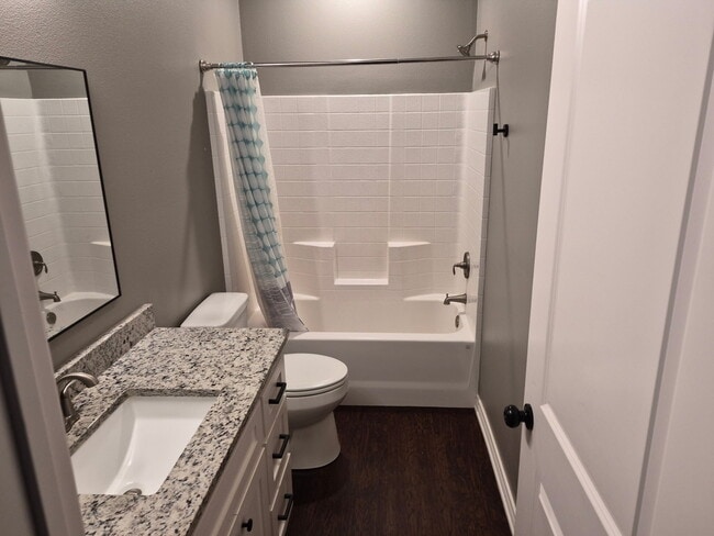 Building Photo - 958 N Marshall St