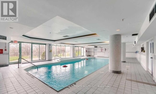 Building Photo - 41 Markbrook Ln