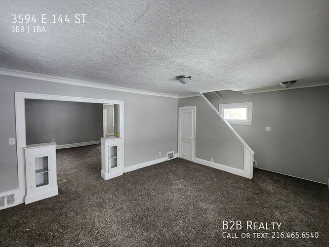 Building Photo - 3594 E 144th St