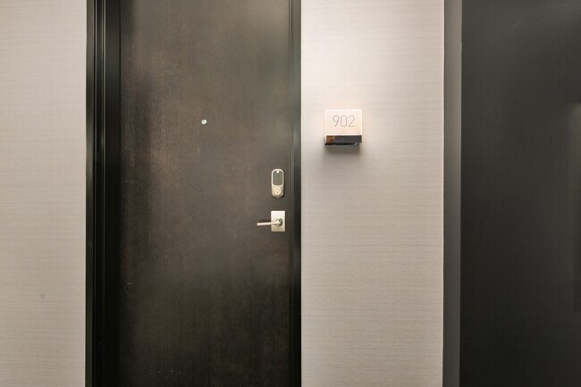 Photo - 1808 Minor Ave Townhome