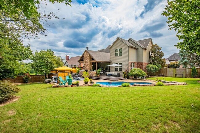 Foto del edificio - 1706 NW Autumn Ave