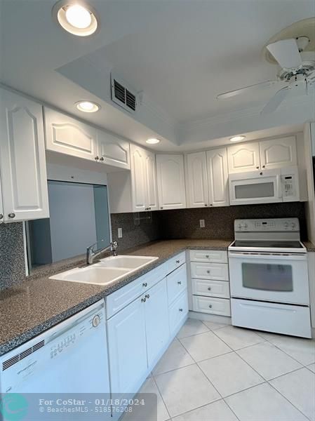 Foto del edificio - 2902 Victoria Cir