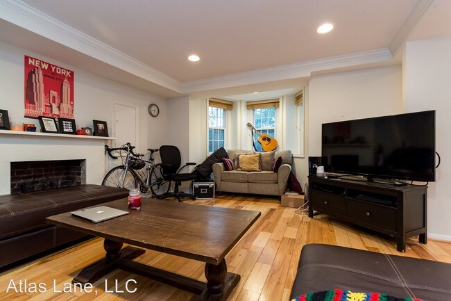 Foto del edificio - 1625 R St NW