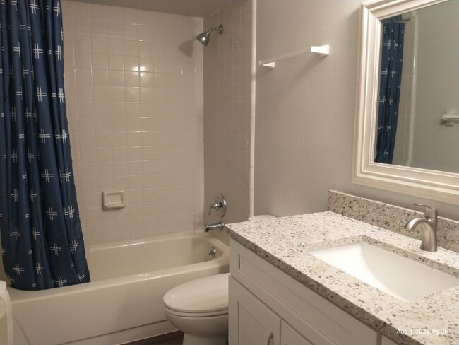 Building Photo - 7216 Harbor Heights Cir