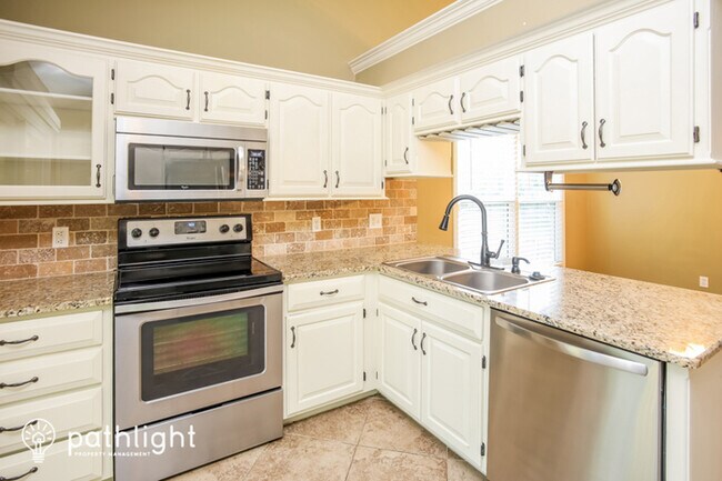 Building Photo - 12417 S Albervan Street, Olathe, KS, 66062