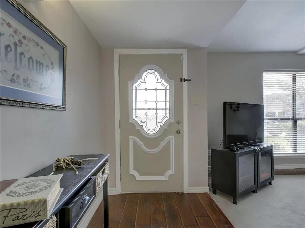 Entrance - 6013 Frontier Ln