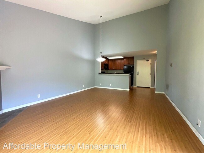 Building Photo - 1 br, 1 bath House - 39149 Guardino Drive ...