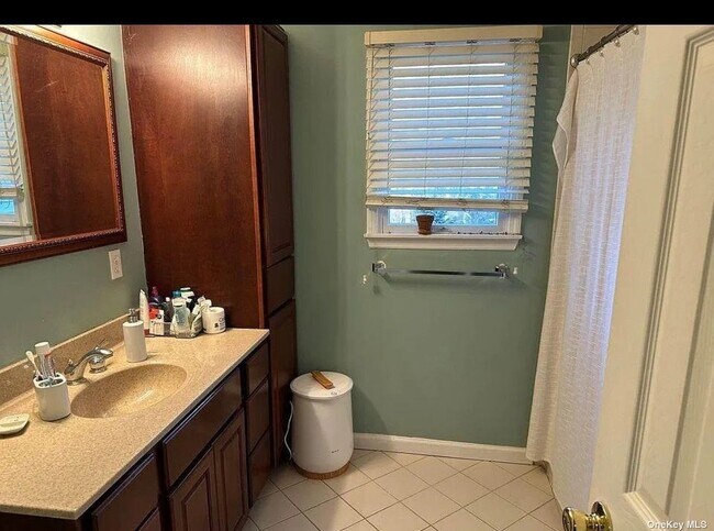 Foto del edificio - 57 Woodland Dr