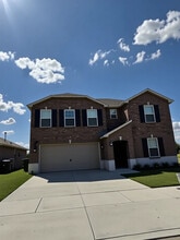 Building Photo - 817 Harefield Ln