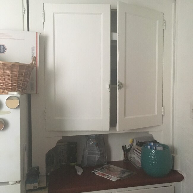 Building Photo - 1206-1 Muriel St