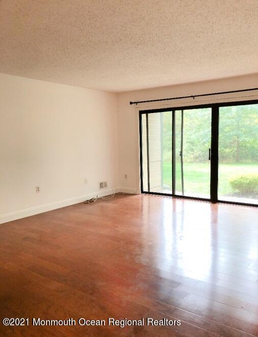 Building Photo - 140 Irving Pl