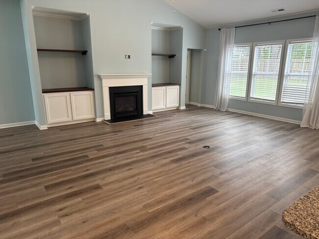 Foto del edificio - 78 Violetear Rdg