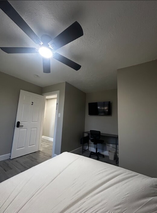 Foto del edificio - 8050 Tavenor Ln