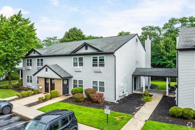 Building Photo - Zen Long Island at Copiague Apartment Homes