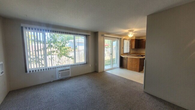 Foto del edificio - 152 NE Atkinson Ct