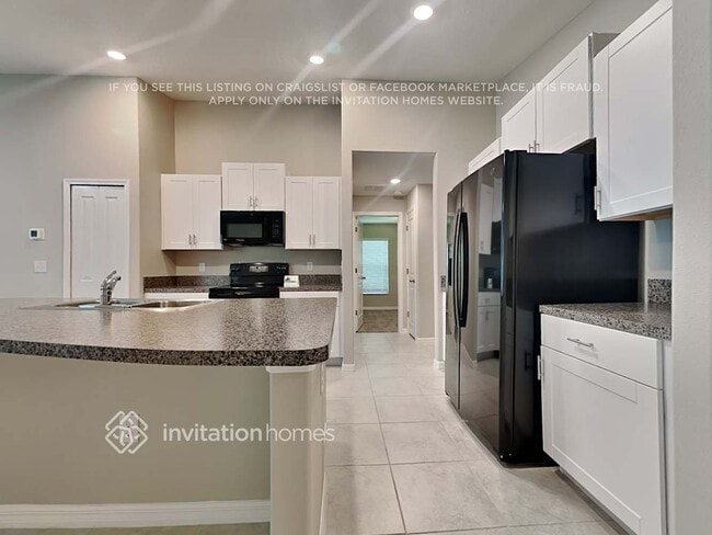 Building Photo - 7106 Paradise Island Ct