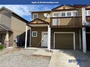 Building Photo - 3419 Sharon Way