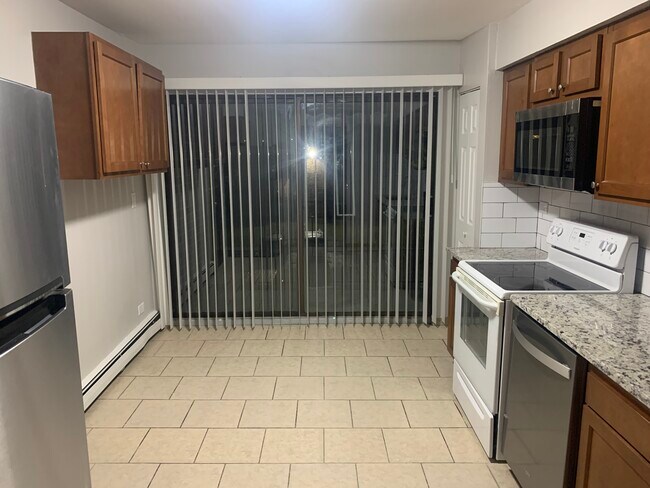 Foto del edificio - 1703 W Victoria Dr