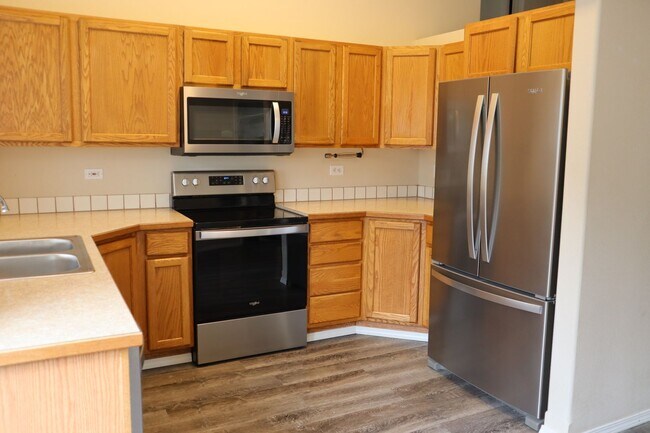 Building Photo - Home in CDA Place