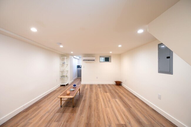 Building Photo - 133 Palisade Ave