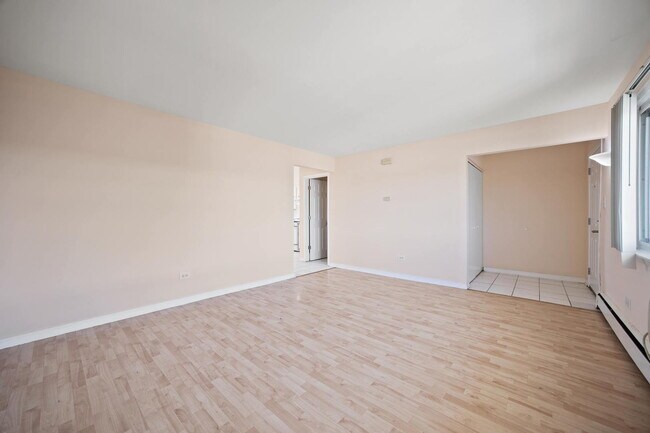 Foto del edificio - 7834 95th St